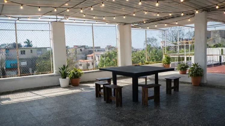 Vivienda de 3 habitaciones en Vedado, Plaza de la Revolución — foto 8 de 10