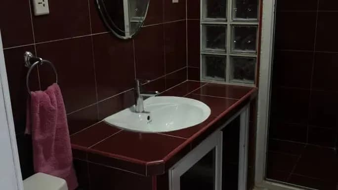 Vivienda de 2 habitaciones en Vedado, Plaza de la Revolución — foto 2 de 10