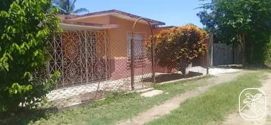 Vivienda de 3 habitaciones en Vista Bella, Camagüey — foto 1 de 11