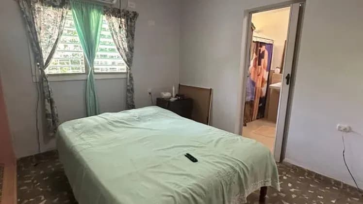 Vivienda de 4 habitaciones en Santiago de las Vegas, Boyeros — foto 5 de 10