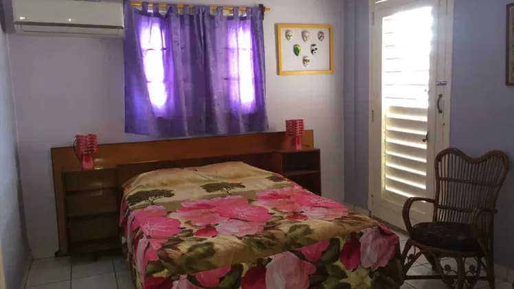 Vivienda de 3 habitaciones en Vedado, Plaza de la Revolución — foto 8 de 10