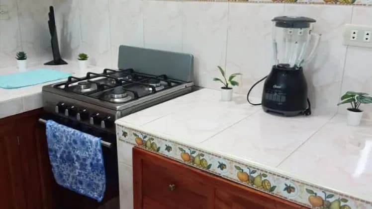 Vivienda de 1 habitaciones en Vedado, Plaza de la Revolución — foto 5 de 10