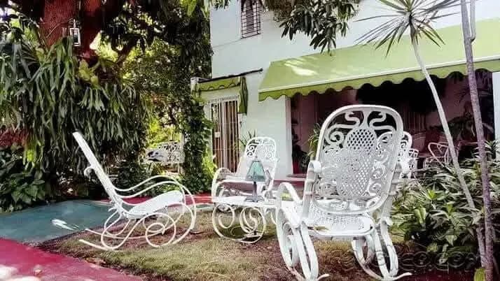 Vivienda de 3 habitaciones en Vedado, Plaza de la Revolución — foto 6 de 8
