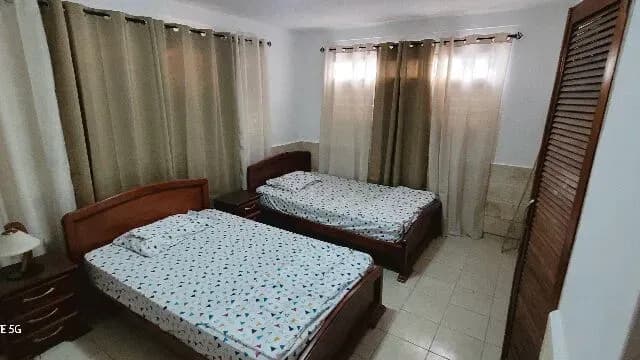 Vivienda de 4 habitaciones en Casino Deportivo, Cerro — foto 4 de 5