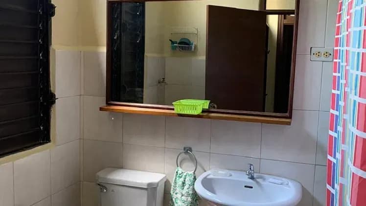 Vivienda de 1 habitaciones en Vedado, Plaza de la Revolución — foto 6 de 8