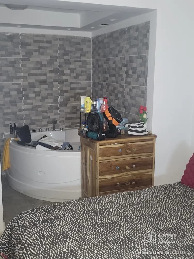 Vivienda de 5 habitaciones en Vedado, Plaza de la Revolución — foto 2 de 12