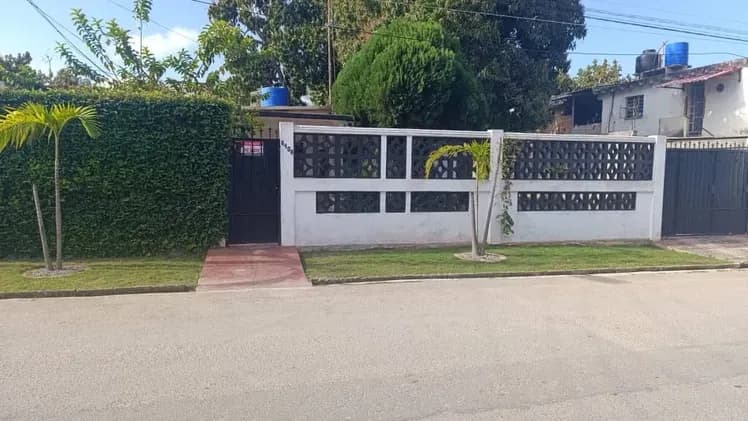 Vivienda de 3 habitaciones en Cojímar, La Habana del Este — foto 1 de 10