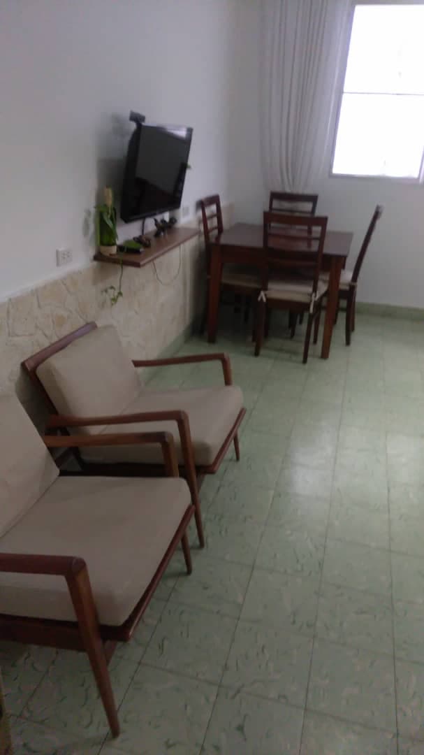 Apartamento de 1 habitaciones en Vedado, Plaza de la Revolución — foto 1 de 9
