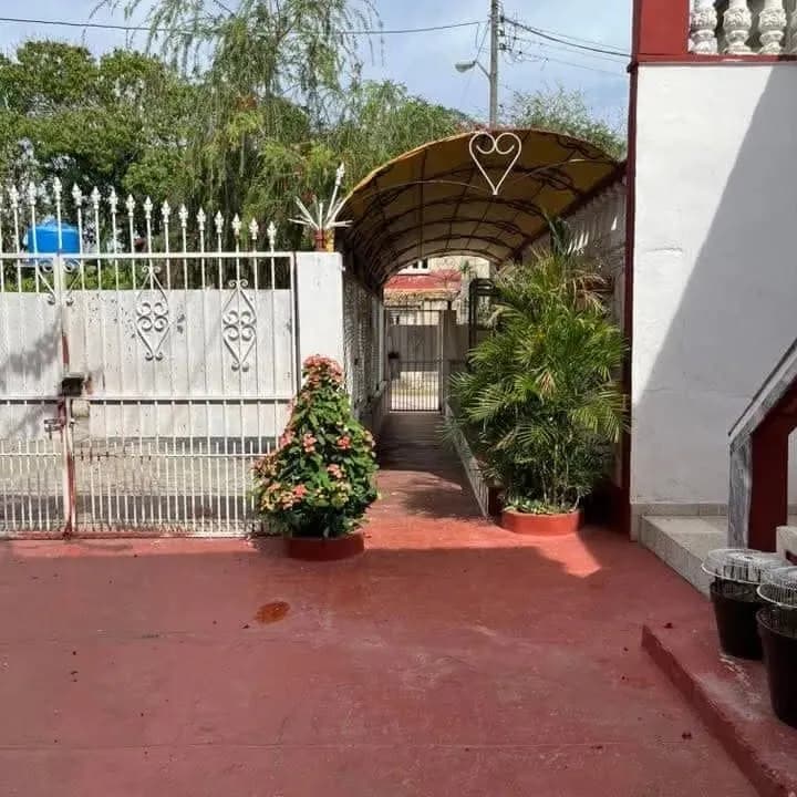 Vivienda de 6 habitaciones en Santa Fe, Playa — foto 2 de 10