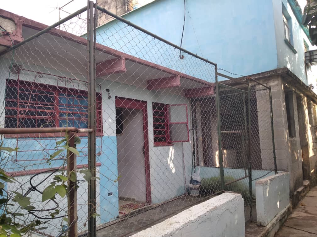 Casa de 2 habitaciones en Arroyo Naranjo, La Habana — foto 2 de 12