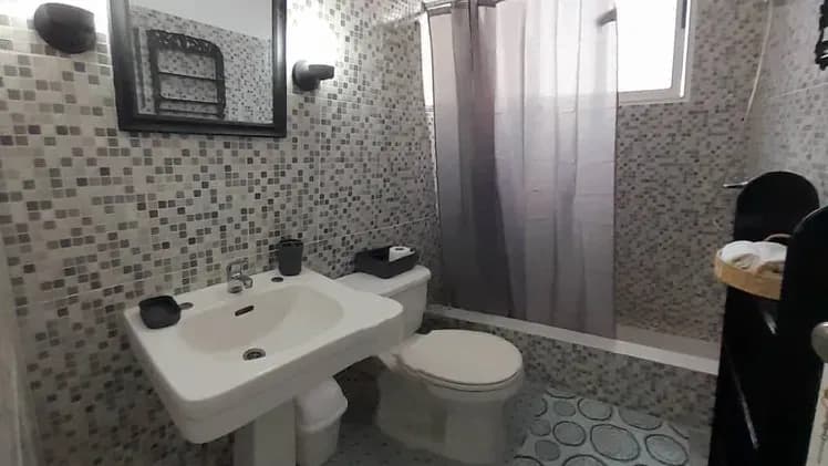 Vivienda de 4 habitaciones en Vedado, Plaza de la Revolución — foto 5 de 6