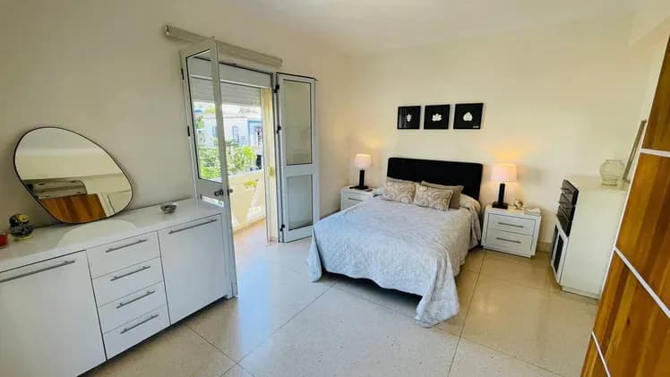 Vivienda de 2 habitaciones en Vedado, Plaza de la Revolución — foto 4 de 10