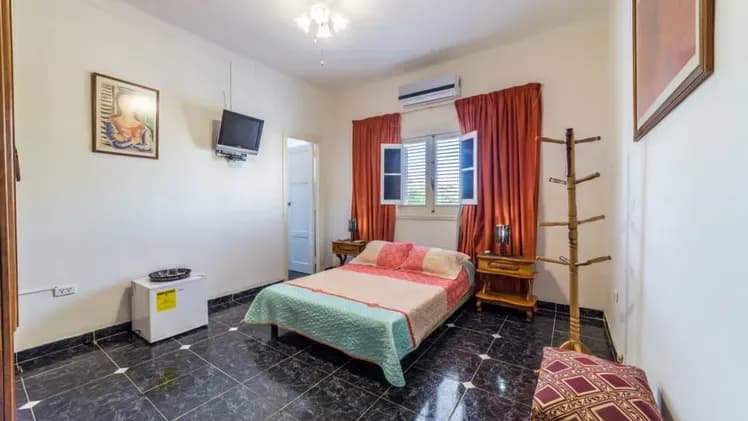 Vivienda de 1 habitaciones en Vedado, Plaza de la Revolución — foto 6 de 10