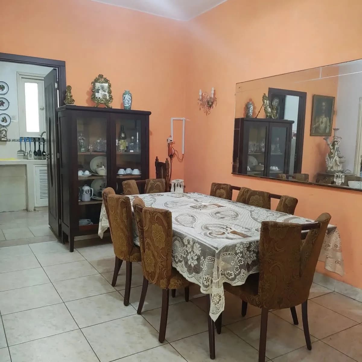 Vivienda de 3 habitaciones en Vedado, Plaza de la Revolución — foto 8 de 12