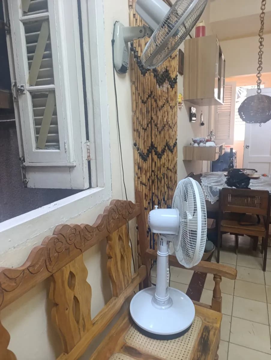 Vivienda de 2 habitaciones en Vedado, Plaza de la Revolución — foto 9 de 11