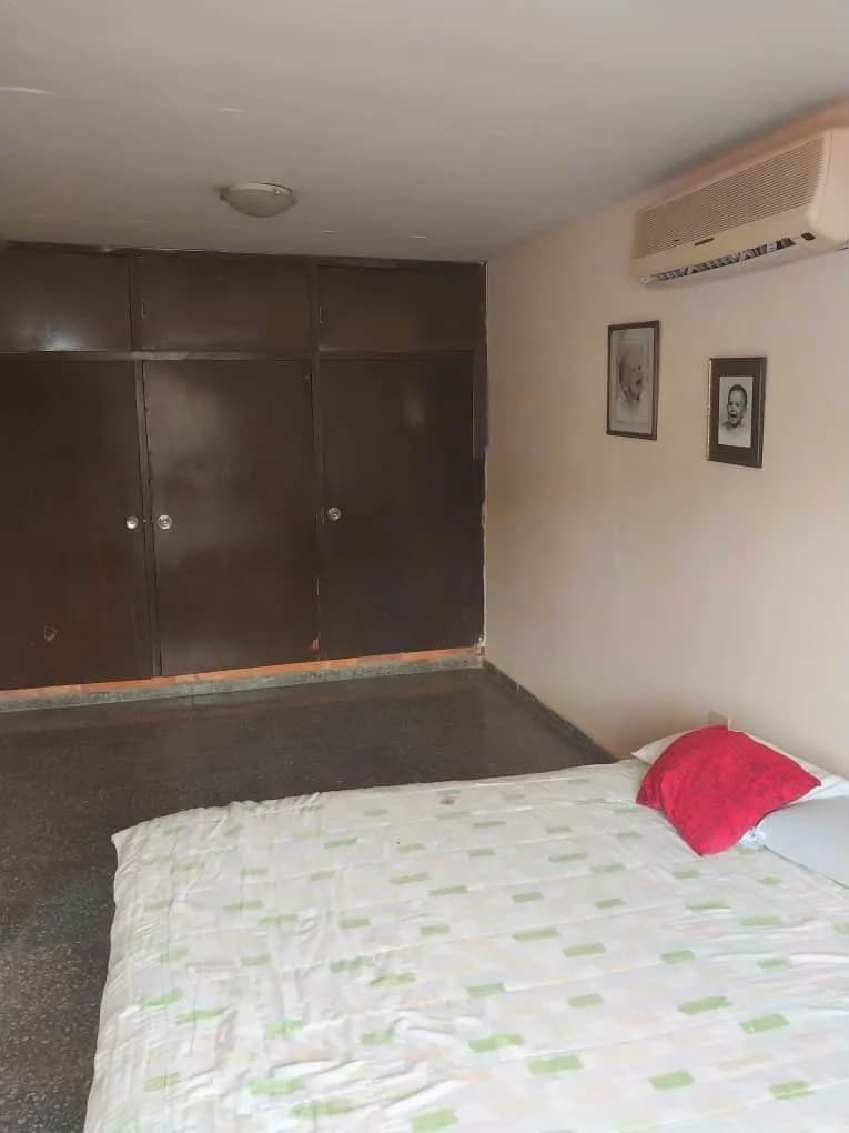 Vivienda de 4 habitaciones en Versalles, La Lisa — foto 11 de 12