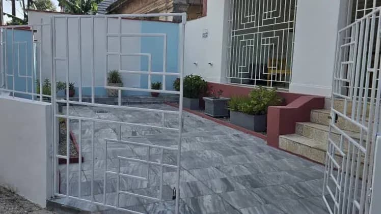 Vivienda de 2 habitaciones en Vedado, Plaza de la Revolución — foto 5 de 10