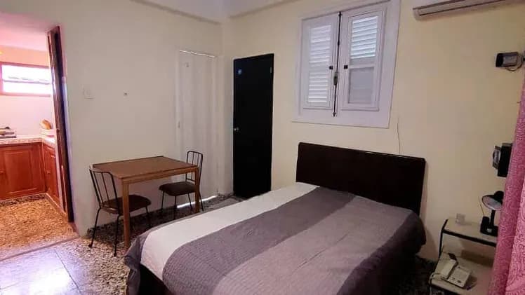 Vivienda de 1 habitaciones en Vedado, Plaza de la Revolución — foto 2 de 9