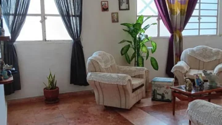 Vivienda de 3 habitaciones en Vedado, Plaza de la Revolución — foto 8 de 9