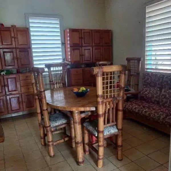 Vivienda de 4 habitaciones en Sevillano, Diez de Octubre — foto 2 de 9