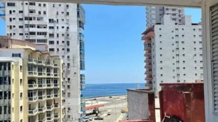 Vivienda de 4 habitaciones en Vedado, Plaza de la Revolución