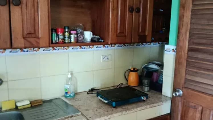 Vivienda de 4 habitaciones en Guanabo, La Habana del Este — foto 1 de 10