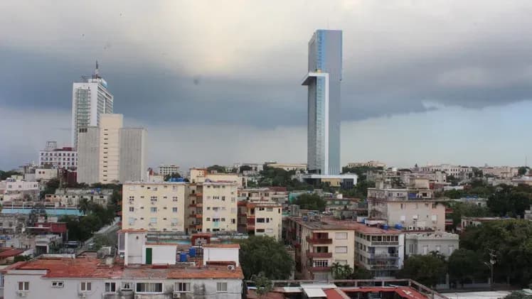 Vivienda de 2 habitaciones en Vedado, Plaza de la Revolución — foto 10 de 10
