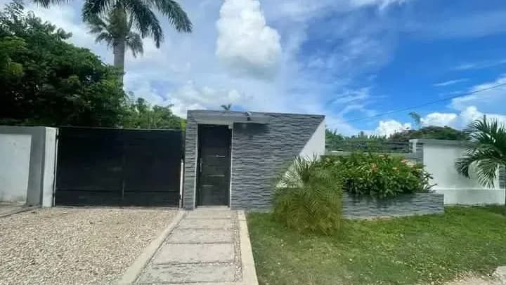 Vivienda de 4 habitaciones en Brisas del Mar, La Habana del Este — foto 10 de 10