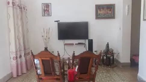 Vivienda de 4 habitaciones en Vedado, Plaza de la Revolución — foto 8 de 10