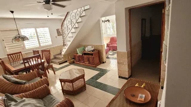 Vivienda de 4 habitaciones en Casino Deportivo, Cerro — foto 3 de 5