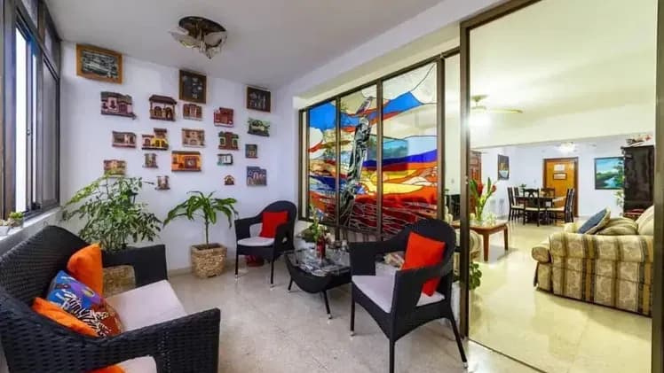 Vivienda de 3 habitaciones en Vedado, Plaza de la Revolución — foto 4 de 7