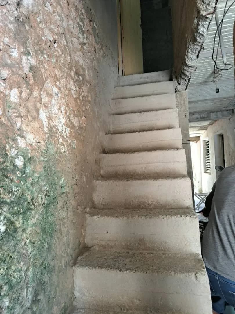 Vivienda de 3 habitaciones en Jesús María, La Habana Vieja — foto 2 de 12
