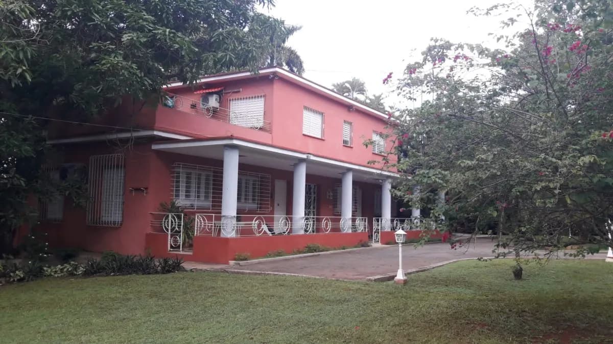 Vivienda de 5 habitaciones en Mulgoba Viejo, Boyeros — foto 2 de 12