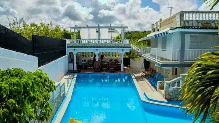 Vivienda de 7 habitaciones en Boca Ciega, La Habana del Este