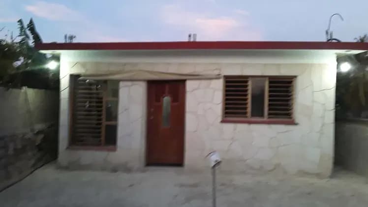 Vivienda de 2 habitaciones en Alturas de Boca Ciega, La Habana del Este — foto 4 de 10