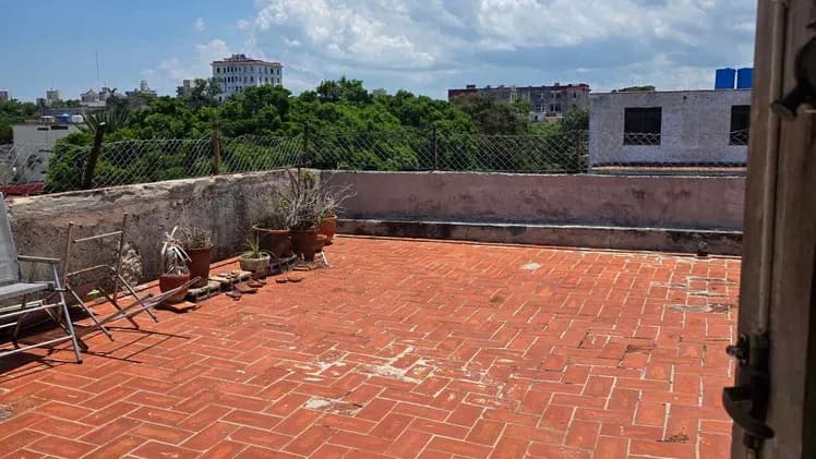 Vivienda de 2 habitaciones en Vedado, Plaza de la Revolución — foto 2 de 10