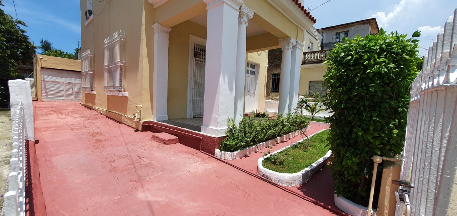 Casa de 5 habitaciones en La Lisa, La Habana — foto 4 de 7