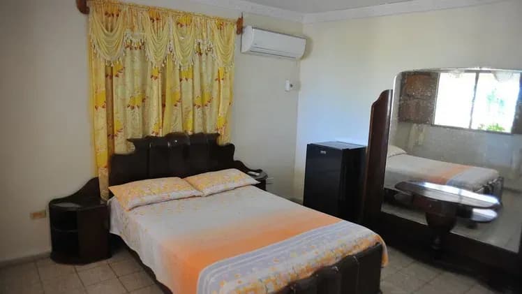 Vivienda de 7 habitaciones en Guanabo, La Habana del Este — foto 3 de 10