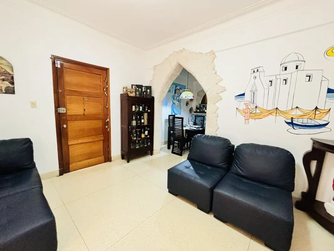 Vivienda de 2 habitaciones en Vedado, Plaza de la Revolución — foto 2 de 12