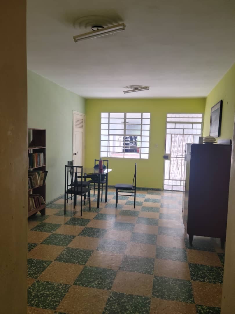 Apartamento de 2 habitaciones en El Hueco, La Lisa — foto 6 de 7