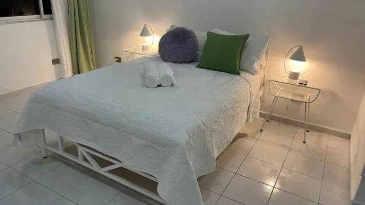 Vivienda de 3 habitaciones en Vedado, Plaza de la Revolución — foto 9 de 10