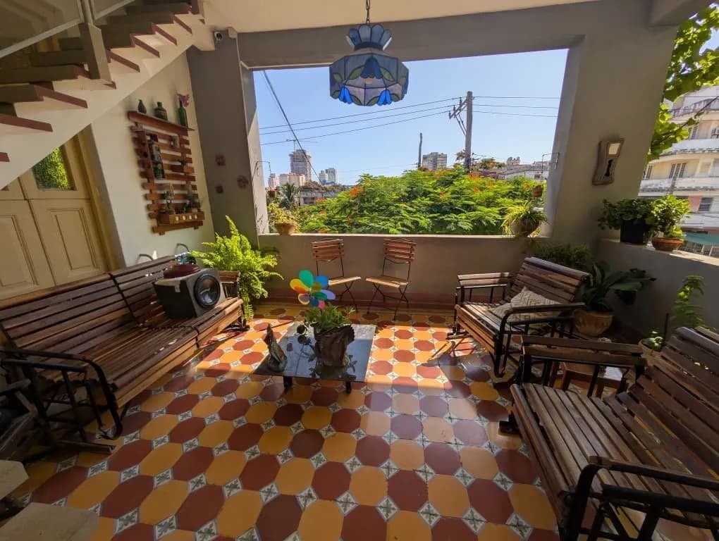 Vivienda de 5 habitaciones en Vedado, Plaza de la Revolución — foto 3 de 12