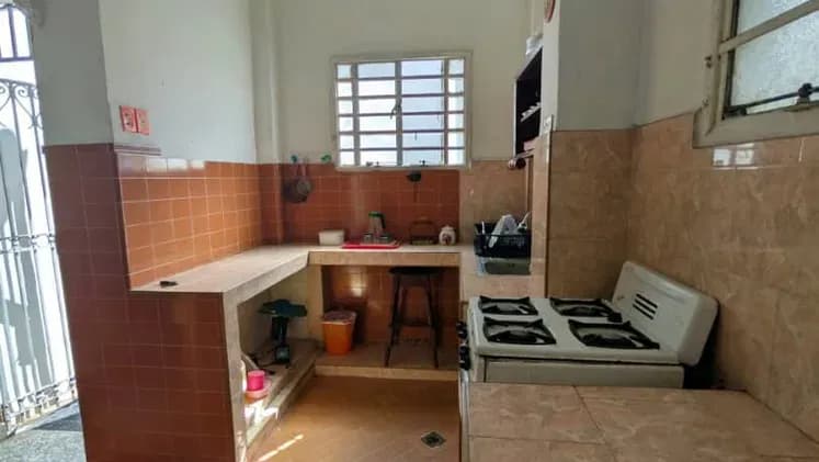 Vivienda de 4 habitaciones en Santos Suárez, Diez de Octubre — foto 5 de 10