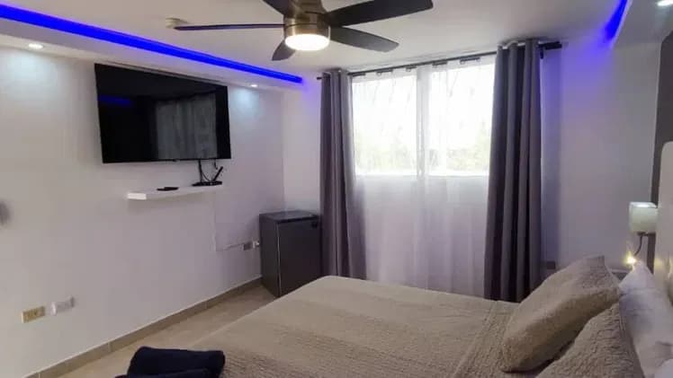 Vivienda de 7 habitaciones en Sevillano, Diez de Octubre — foto 8 de 10