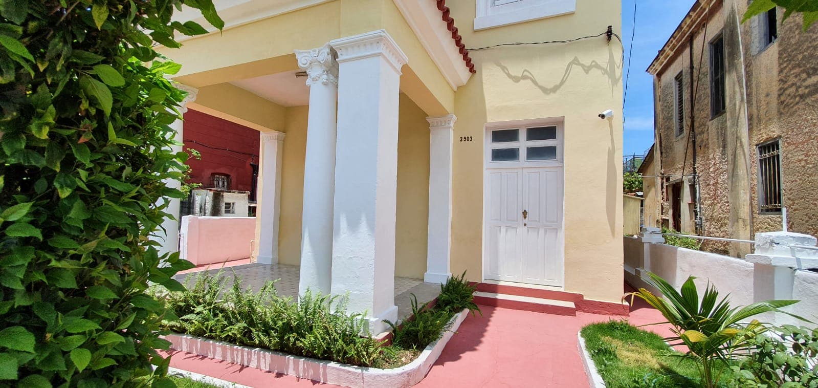 Casa de 5 habitaciones en La Lisa, La Habana — foto 6 de 7