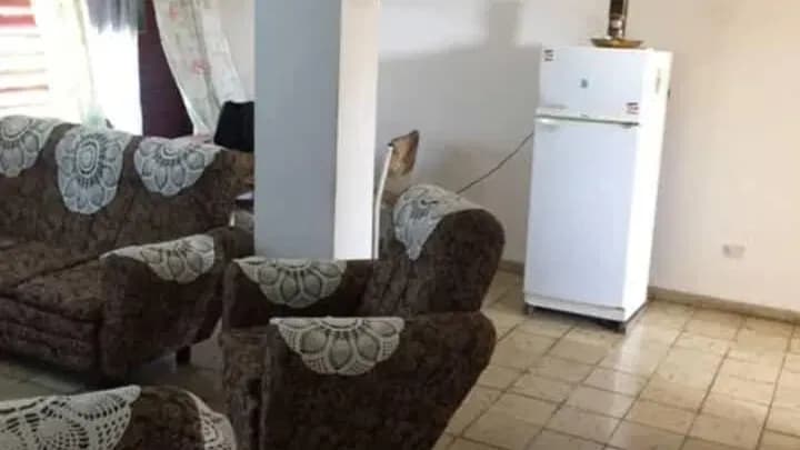 Vivienda de 2 habitaciones en Villa Panamericana, La Habana del Este — foto 1 de 5