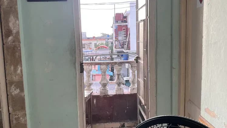Vivienda de 2 habitaciones en Vedado, Plaza de la Revolución — foto 8 de 10