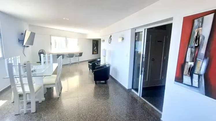 Vivienda de 3 habitaciones en Vedado, Plaza de la Revolución — foto 4 de 9