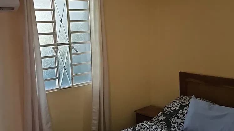 Vivienda de 2 habitaciones en Capri, Arroyo Naranjo — foto 8 de 10