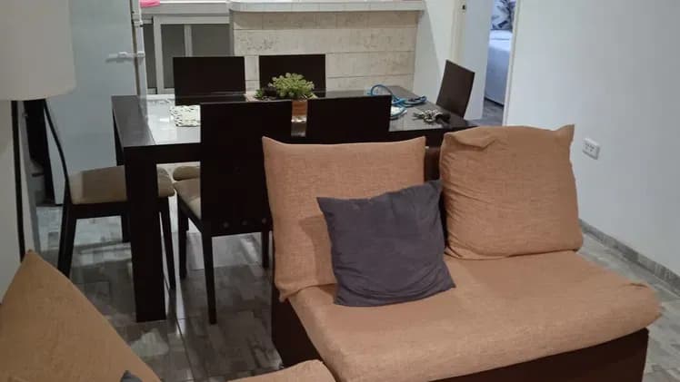 Vivienda de 2 habitaciones en Vedado, Plaza de la Revolución — foto 1 de 9